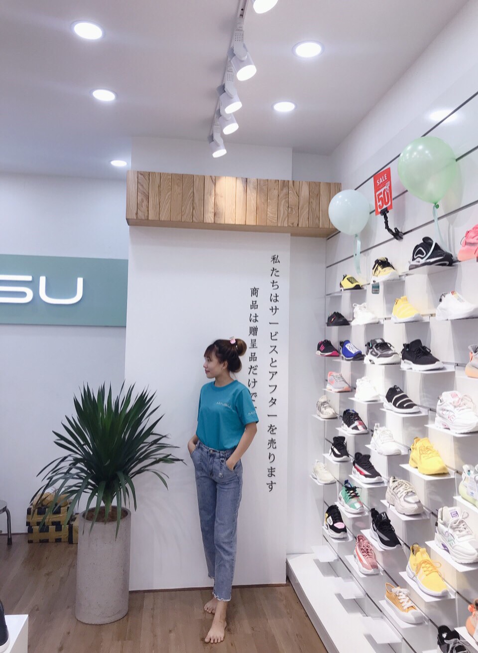 shop giày thể thao nữ độn đế ở Thủ Đức