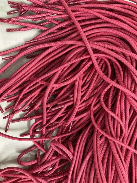 dây giày phản quang màu đỏ