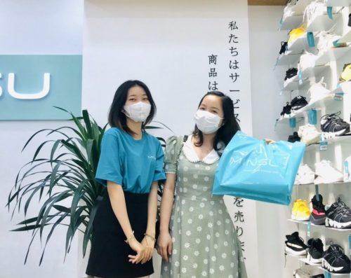 Mừng sinh nhật chị khách sinh tháng 5