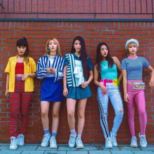 mix đồ cùng hội chị em